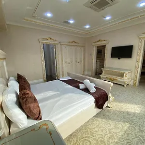 **** Hotel Opera Azerbaiyán